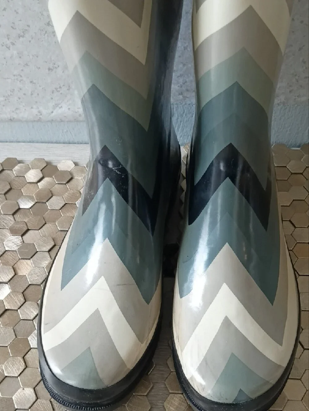Sugar Chevron Rain Boots in Teal, Cream & Black